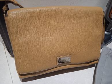 Oroton SlingBag & Shoulder Bag