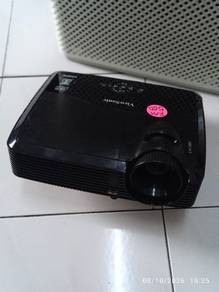 ViewSonic PJD5233 DLP projector (Model No. VS14114