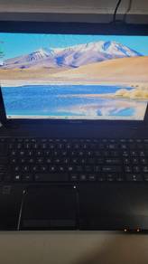 Toshiba Satellite L850 Laptop - i5, 8GB