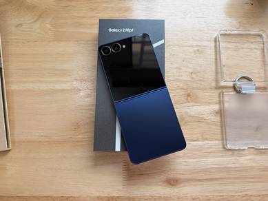 Samsung Z Flip 7