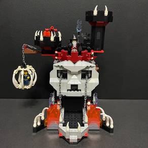 LEGO Evil Skull Castle