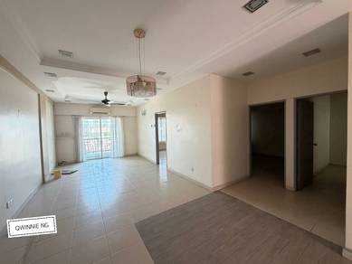Condominium For Sale in Cassia Resort Condominium