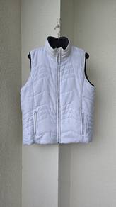 Women's Reversible Puffer Vest
