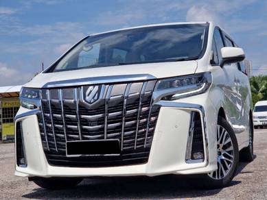 Toyota Alphard in Sungai Besi, KUL