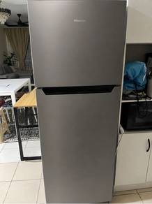 Hisense 2 Door Fridge 270L