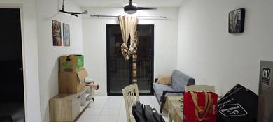 Condominium For Sale in Tri Pinnacle