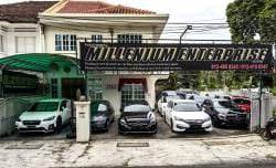 Car wash Crew / Pekerja Cuci Kereta