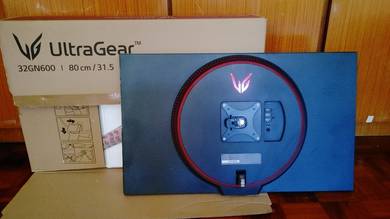 LG 32" ULTRAGEAR 165Hz HDR10 1ms 2K monitor
