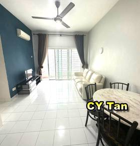 Condominium For Rent in University Place (Plaza Ivory)