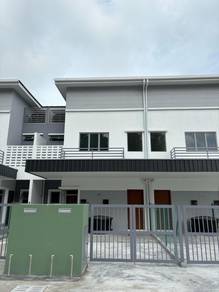 Townhouse For Sale in Pulau Indah (Pulau Lumut),SGR