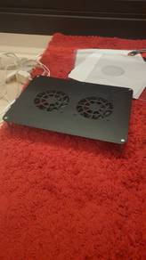 Router fan stand