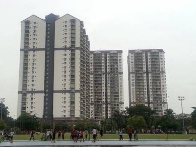 Condominium For Sale in Pandan Villa Condominium