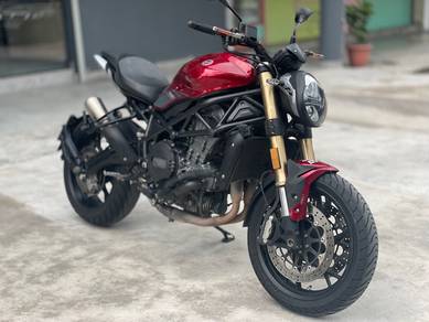 Benelli 752S