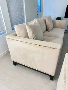 Selling sofas in good condition