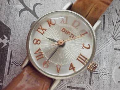 Dipiu japan lady watch