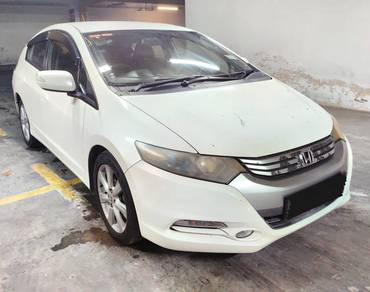 Honda Insight (HYBRID) in Sri Petaling, KUL