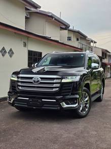2023 Toyota Land Cruiser ZX