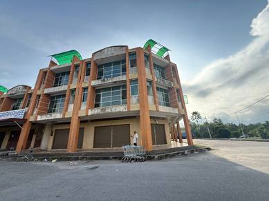 Shop lot For Sale in Gopeng,PRK