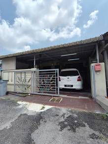 Terraced House For Sale in Ayer Keroh,MLK
