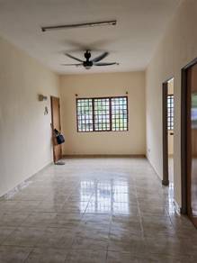 Flat For Rent in Taman Pendamar Indah 2 Flat