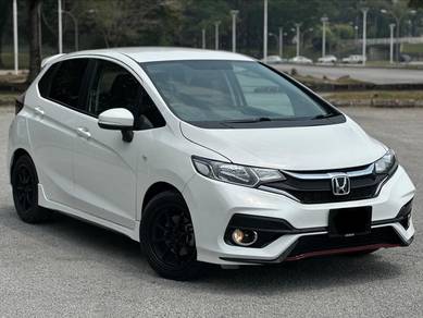 Honda Jazz E in Sungai Besi, KUL