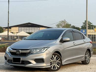 Honda City GM6 HYBRID in Klang, SGR