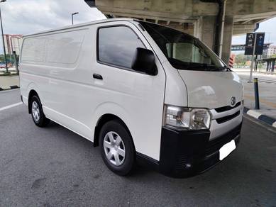 Toyota Hiace in Serdang, KUL