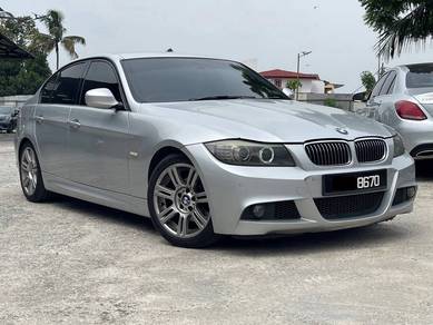 BMW 320i 20i M SPORTS (CKD) in Cheras, KUL