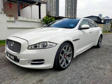 Jaguar XJ PORTFOLIO LWB in Old Klang Road, KUL