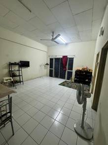Apartment For Sale in Sri Manja Square Petaling Jaya