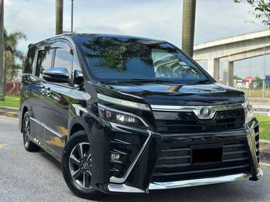 Toyota Voxy ZS KIRAMEKI in Seri Kembangan, SGR