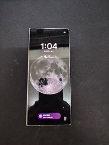 Samsung Galaxy z fold 6 (1tb)