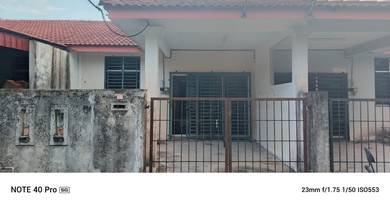 Terraced House For Sale in Mentakab,PHG