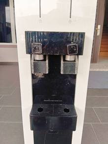 Water Dispenser