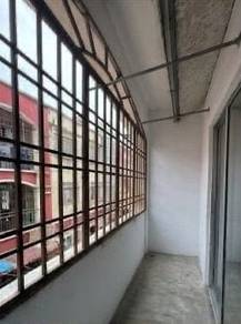 Flat For Sale in Taman Tan Sri Yaacob
