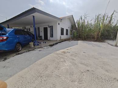 Room in Sepang, SGR