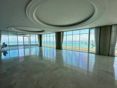 Condominium For Sale in 8 Gurney ( The Shore )