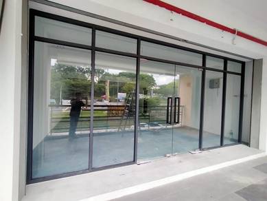 Fixed Glass Shopfront - aluminium material