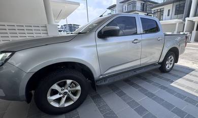 Isuzu D-Max STANDARD AT in Putrajaya, PJY
