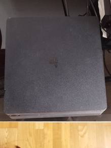 PS4 Slim 1TB