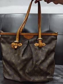 Preloved Bundle LV Palemo