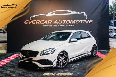 Mercedes Benz A250 250 SPORTS (CBU) in Desa Petaling, KUL