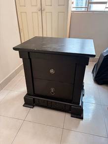 Cabinet Dark solid Wood Nightstand with Two Drawer
