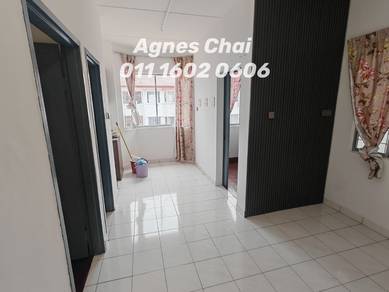 Apartment For Rent in Beverly Hills 3