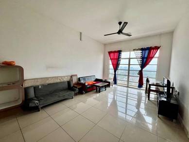 Condominium For Sale in Nusa Heights
