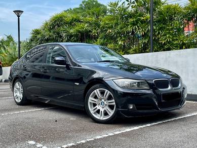 BMW 320i 20i (CKD) in Cheras, KUL