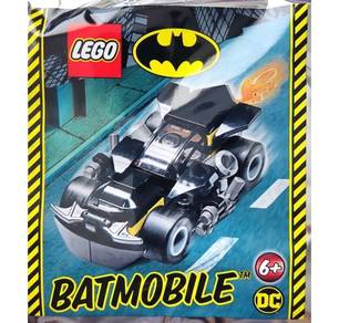 LEGO Superheroes 212219 Batmobile