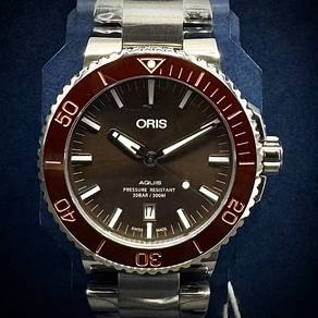 Brand New ORIS AQUIS 300M “Brown Dial”