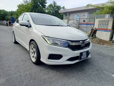 Honda City S in Simpang Ampat, PNG