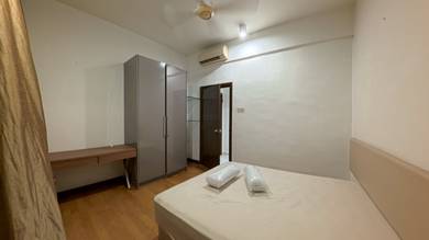 Room in Jalan Sultan Ismail, KUL